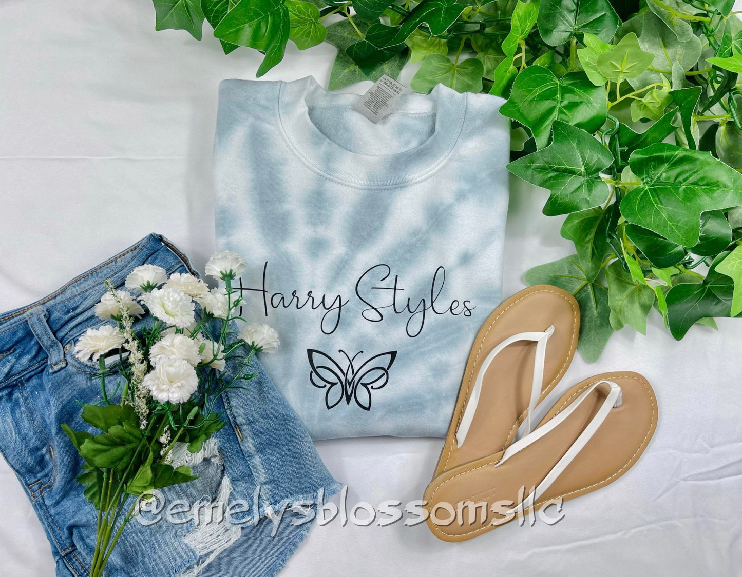 Harry Styles Crewneck | Tie-Dye Crewnecks |  Pearl Grey Trendy Tie-Dye Crewneck | Cute pearl grey Crewneck | Harry Styles | TPWK | Butterfly