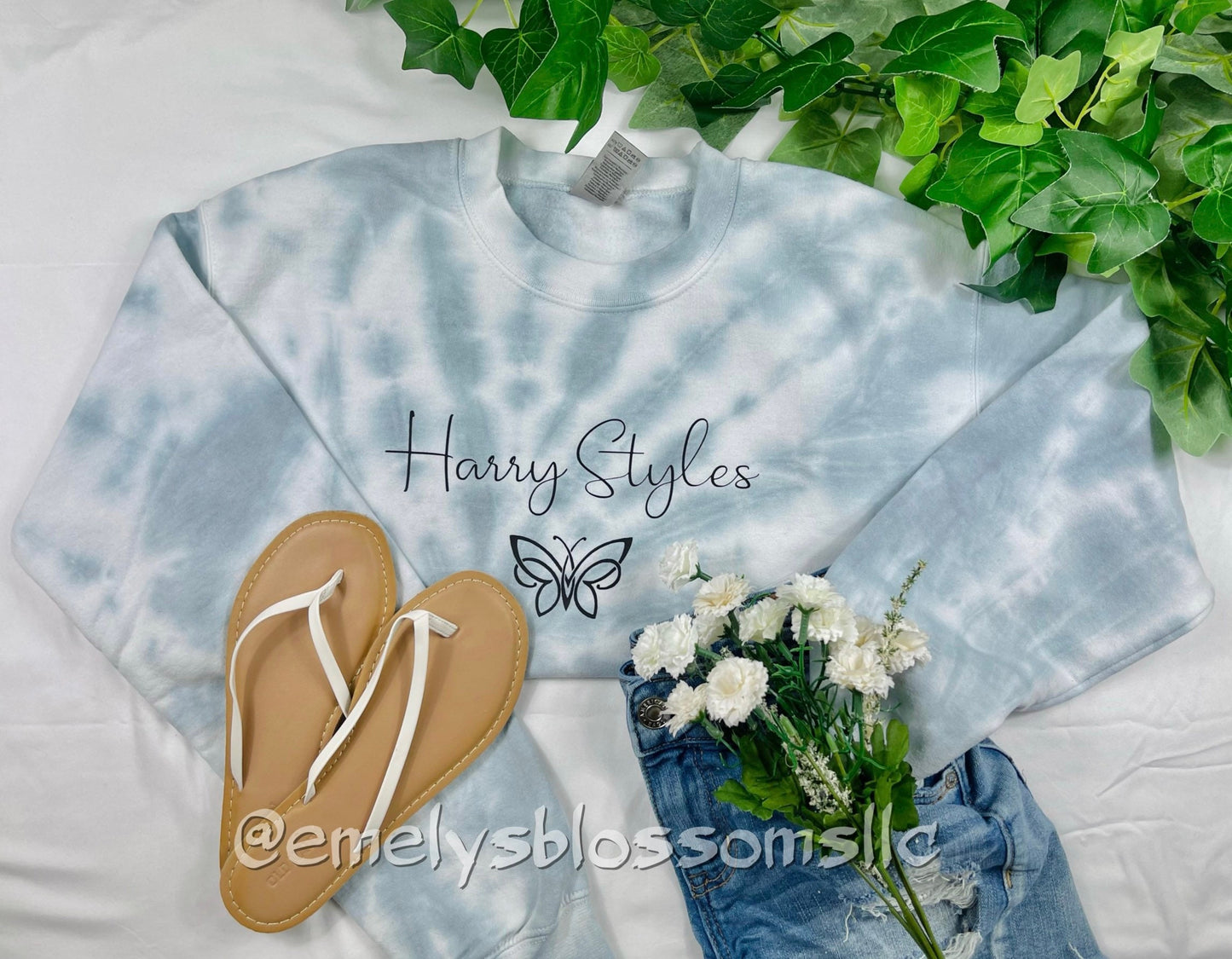 Harry Styles Crewneck | Tie-Dye Crewnecks |  Pearl Grey Trendy Tie-Dye Crewneck | Cute pearl grey Crewneck | Harry Styles | TPWK | Butterfly