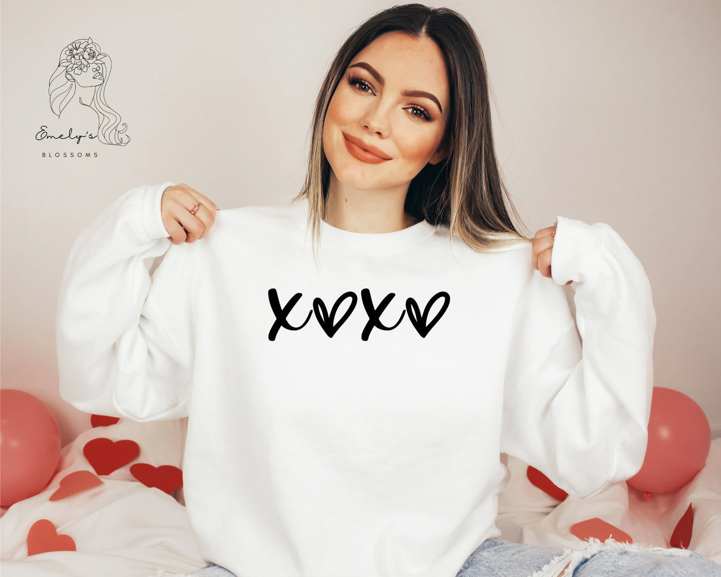 XOXO Valentines Day Crewneck Sweater | White Crewneck Sweater | Black Letters XOXO print | XOXO|  Valentines Day| Be mine